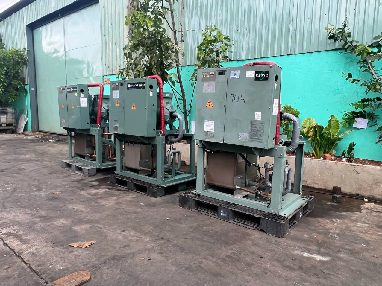 Cho thuê máy chiller HITAICHI R407C