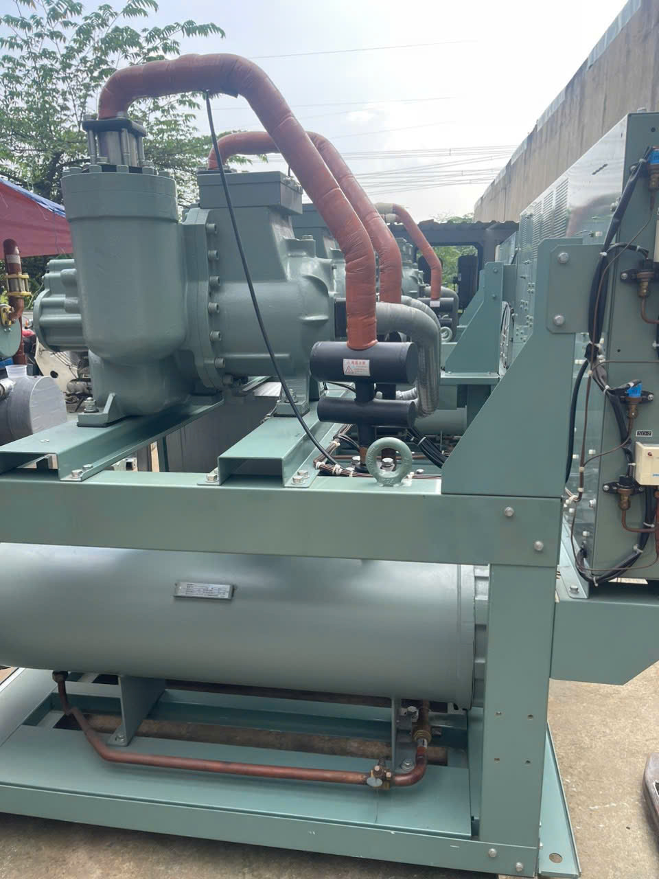 Cho thuê máy chiller HITAICHI 40ASP-Z